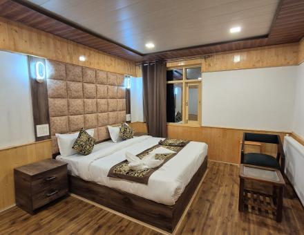 Premium Room